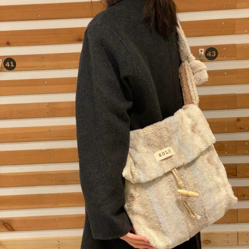 PlushFlipCrossbodyBag11