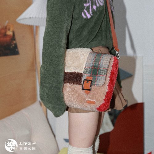 PlushPlaidCrossbodyBag5