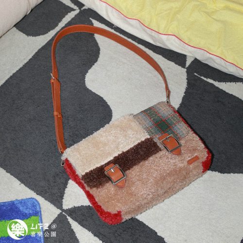 PlushPlaidCrossbodyBag9