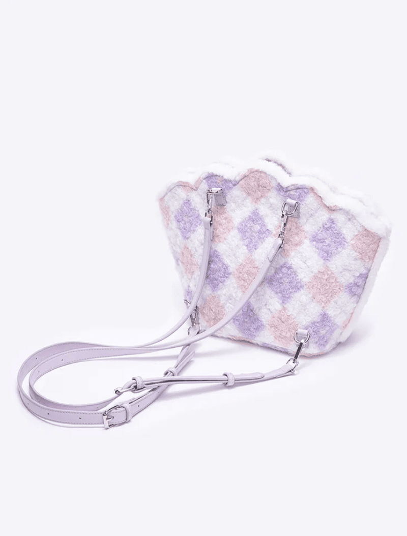 PurpleShell ShapedPlushBeadedShoulderBag1