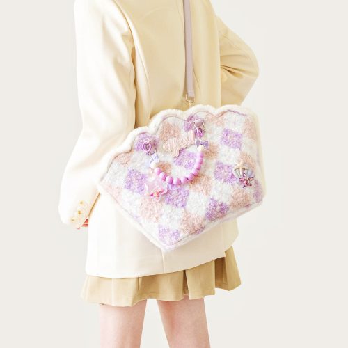 PurpleShell ShapedPlushBeadedShoulderBag6