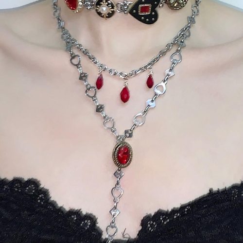 QueenofHeartsLayeredChokerNecklace1