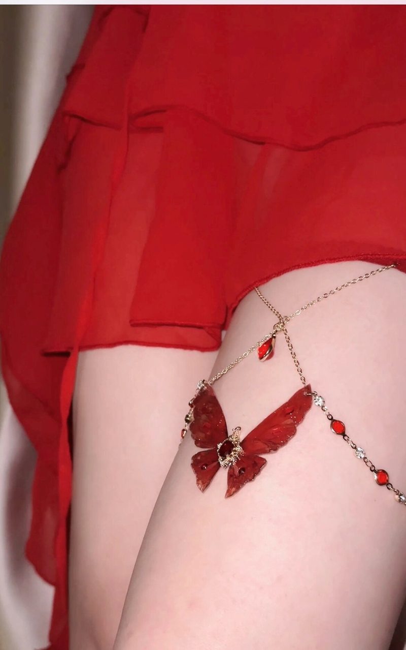 RedButterflyLegChain4