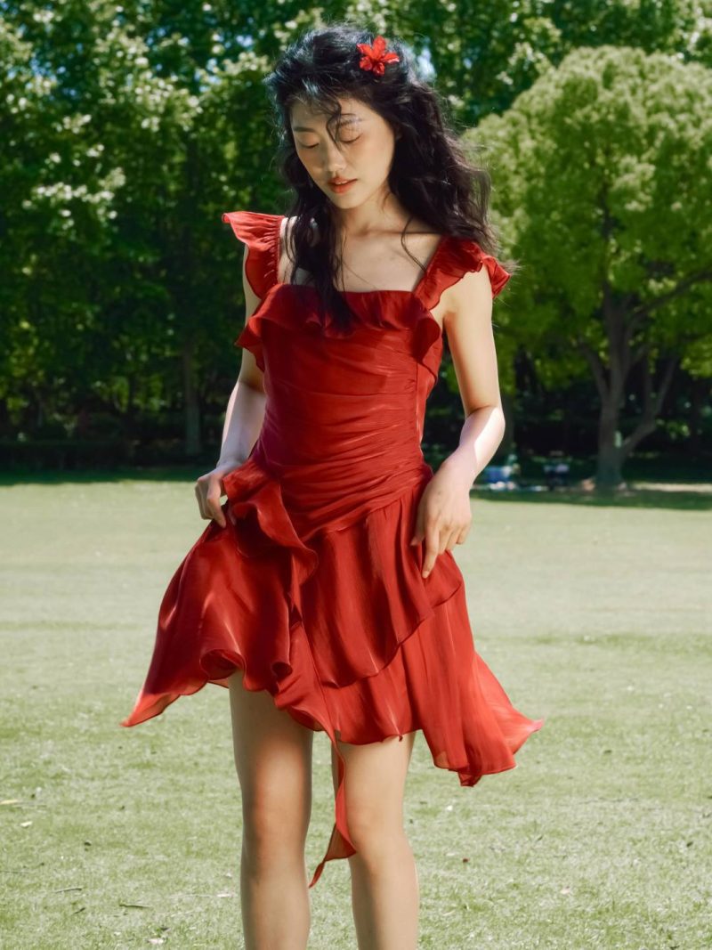 RedSleevelessRufflesTiredMiniDress1