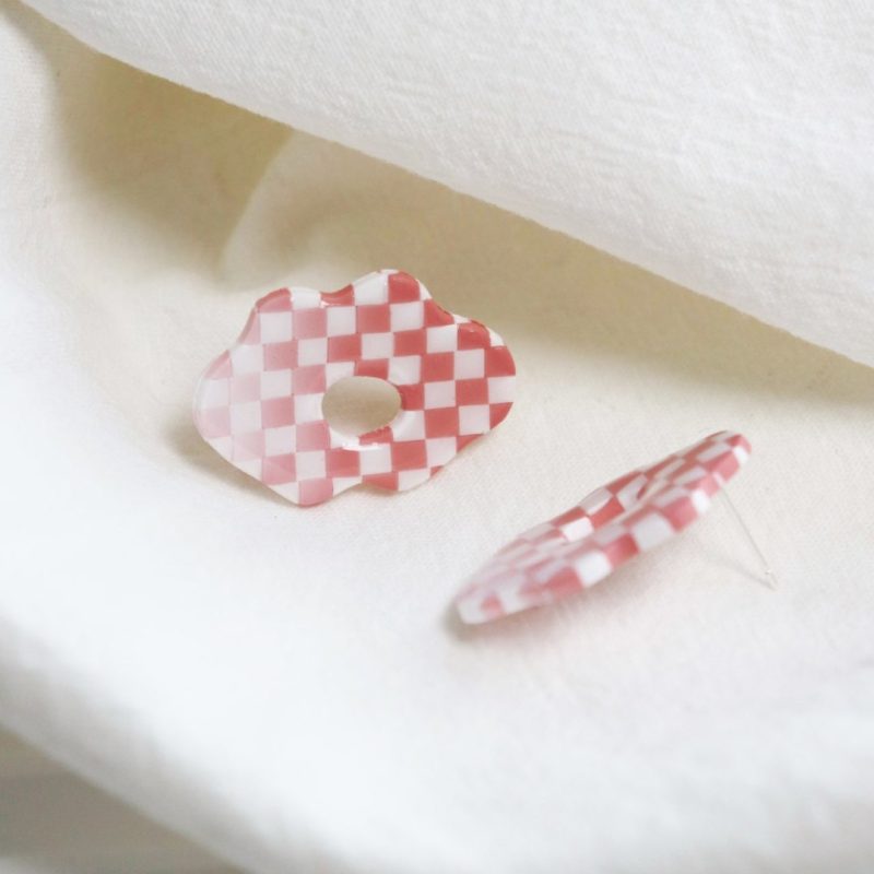 RedWhitePlaidPolymerClayEarrings3