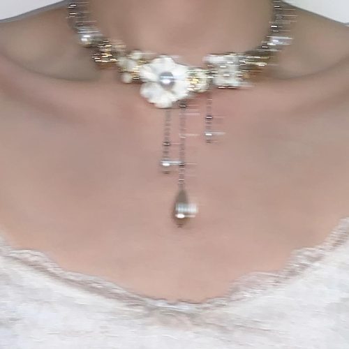 RetroButtonsPearlLayeredChokerNecklace9