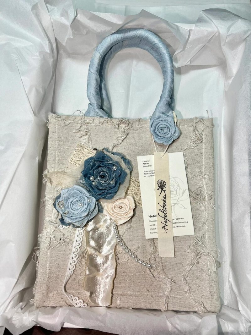 RomanticBlueRoseLaceTote1