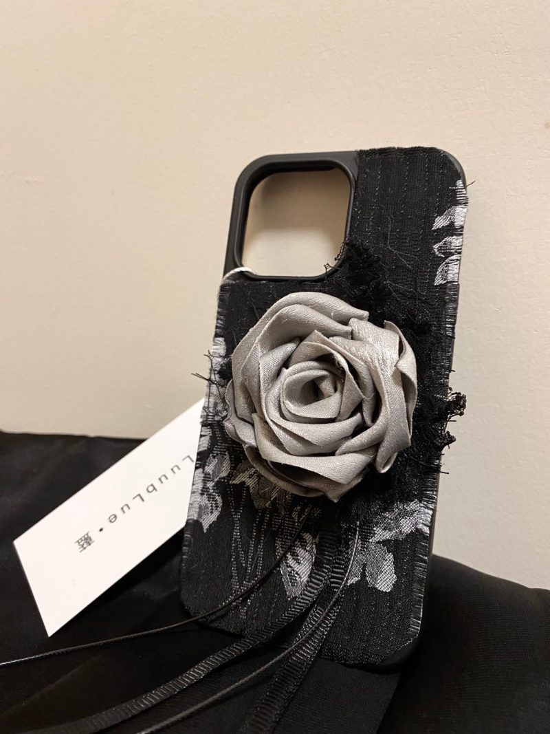 RoseLacePhoneCase2.06