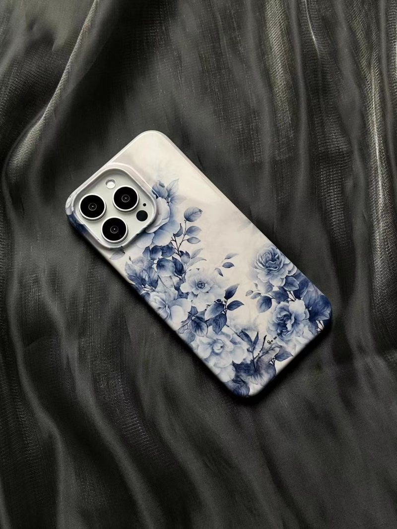 RosesPrintedPhoneCase3