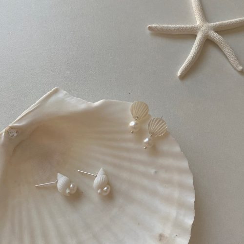 SeasideFreshwaterPearlShellStuds11