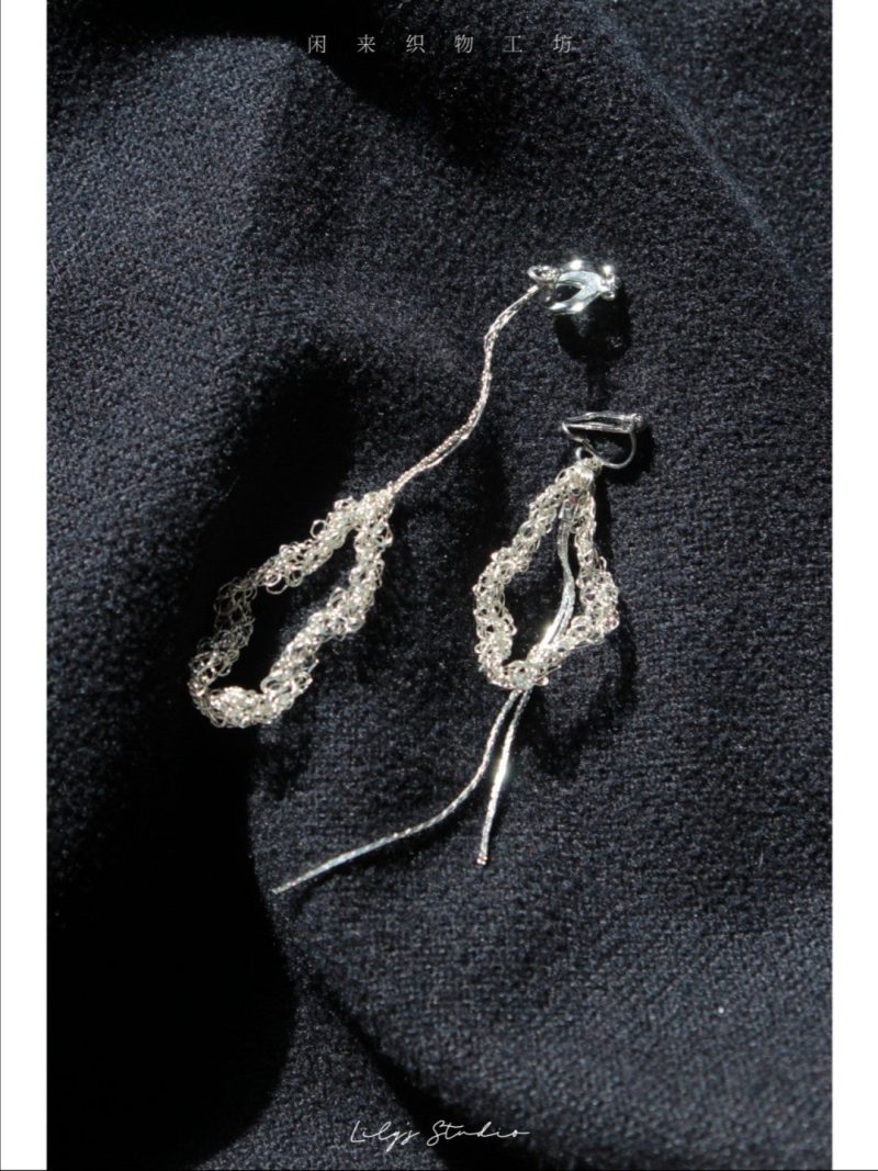 SilverWireWeavingNetAsymmetricalEarrings5