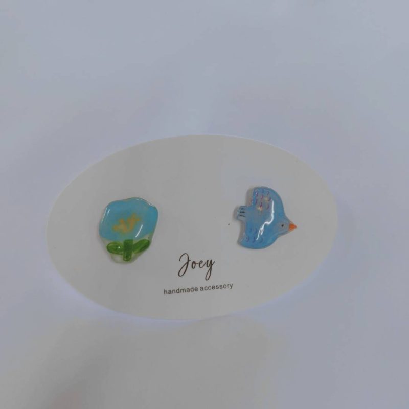 SimpleHandmadeShrinkPlasticStuds3