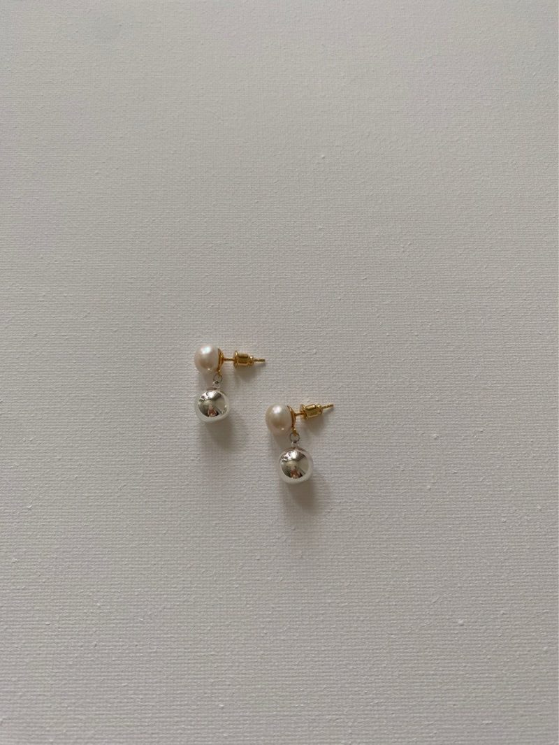 SimplePearlSilverEarrings1