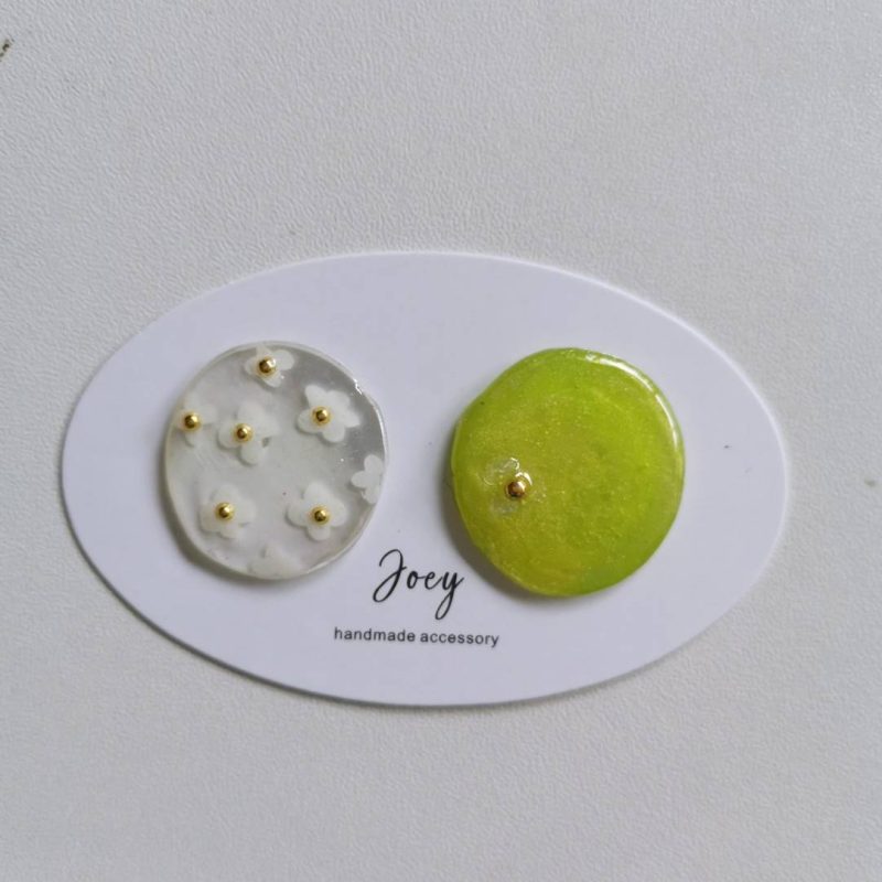 Simple Handmade Resin Studs9