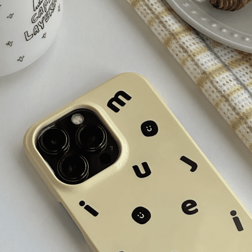 SmileFacePrintedPhoneCase1