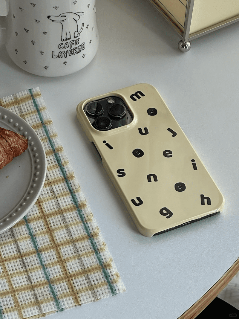 SmileFacePrintedPhoneCase9