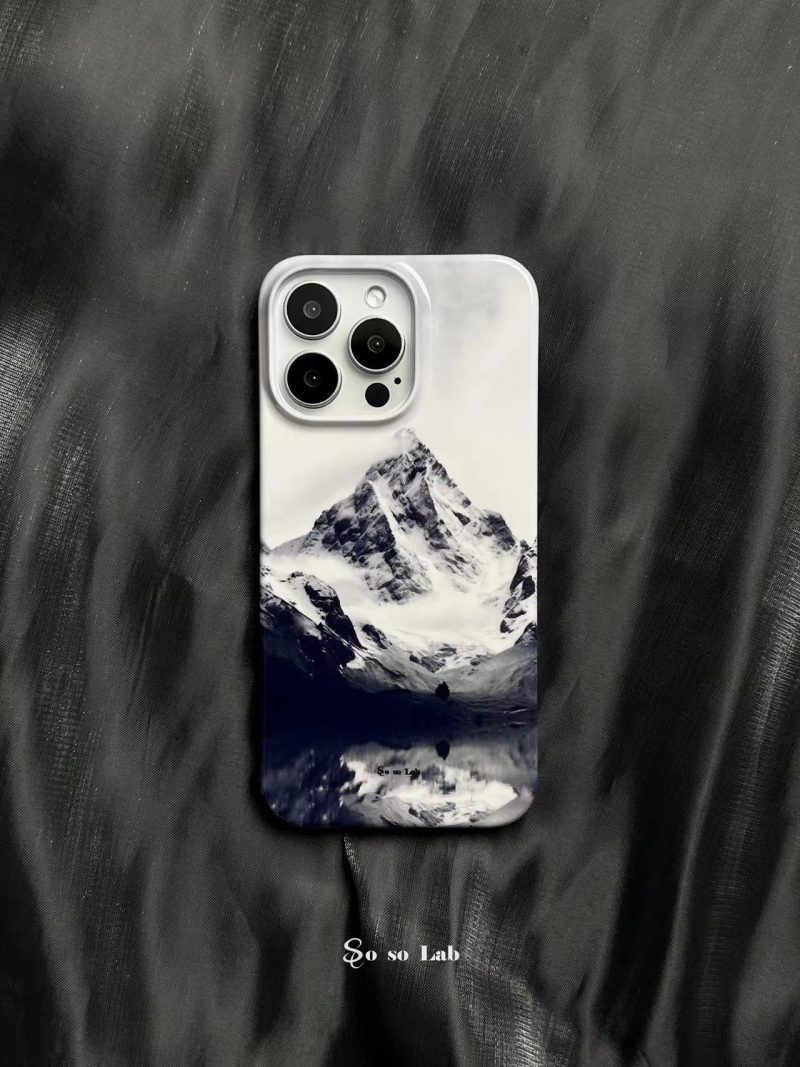 SnowMountainLakePrintedPhoneCase1