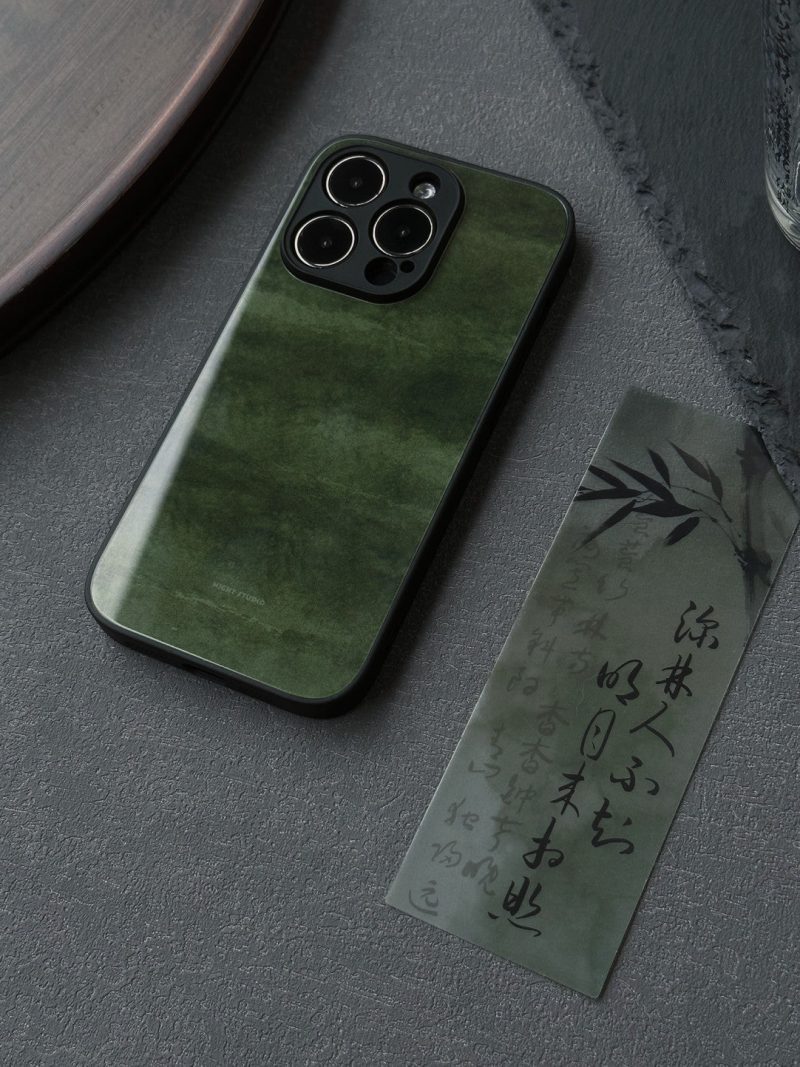 StormMeadowPhoneCase3