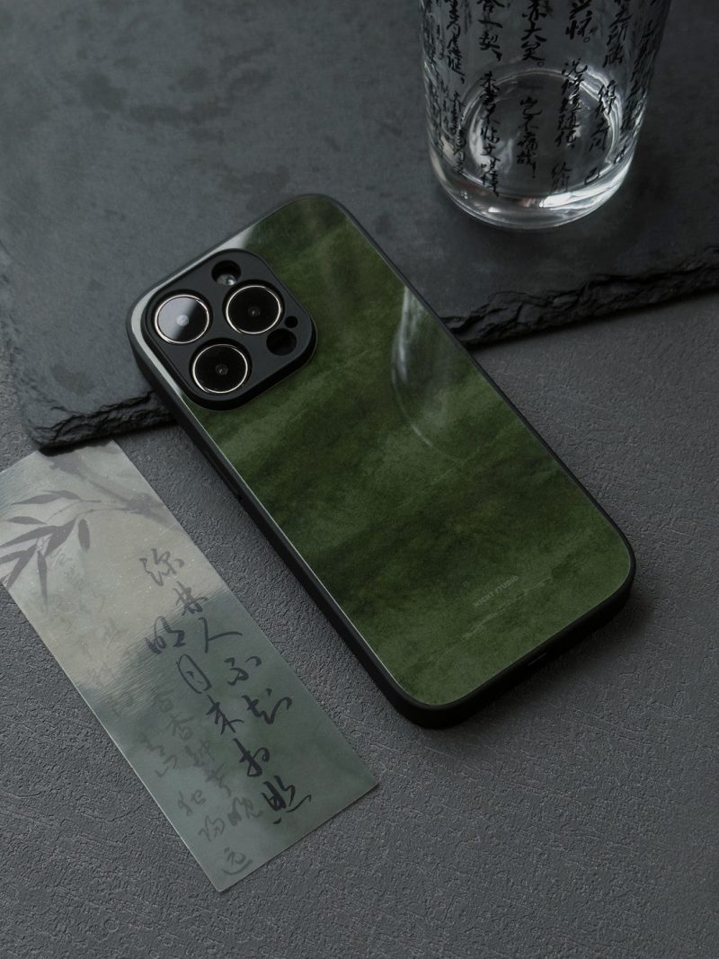 StormMeadowPhoneCase4