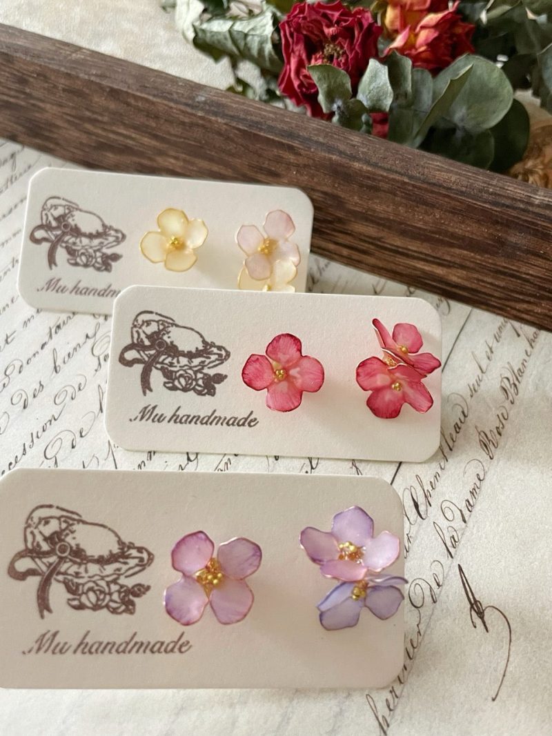 SummerFlowerResinEarrings1