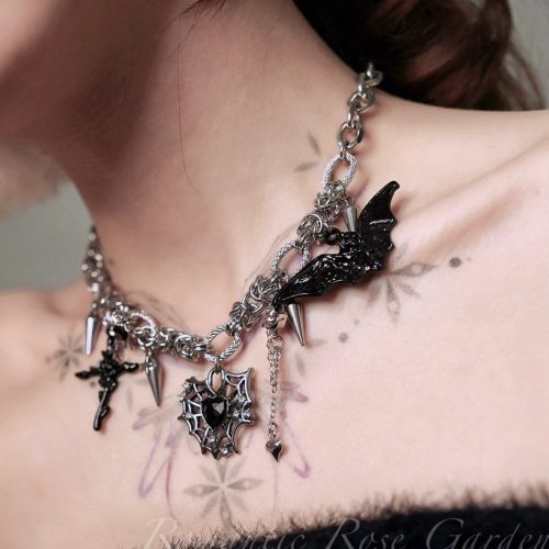 ThreeStrandGothicSpiderWebHeartChoker5