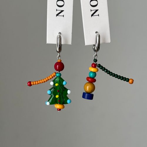 WhimsicalChristmasAsymmetricEarrings2