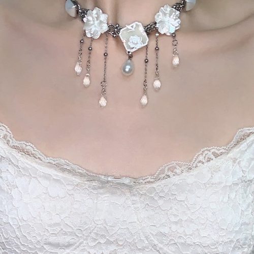 WhiteFlowerTasselChokerNecklace4