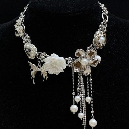 WhiteFlowerTasselChokerNecklace7