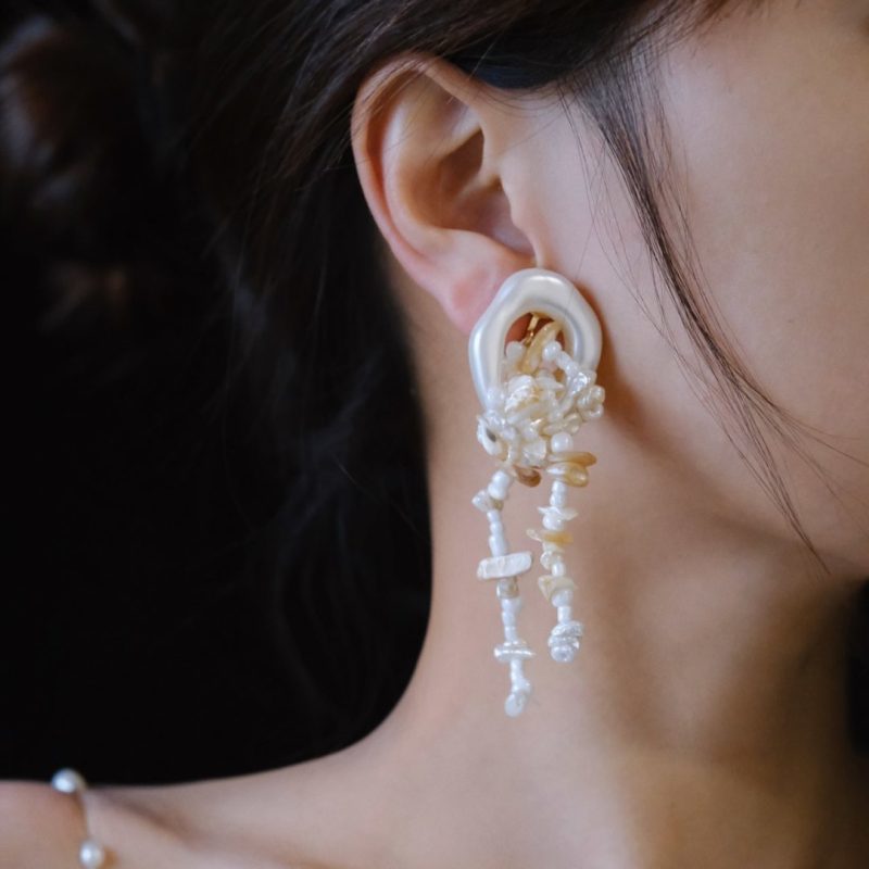 WhiteJellyfishBeadedTasselEarrings2 d687a688 a922 4cb1 ab32 67361ff27d29