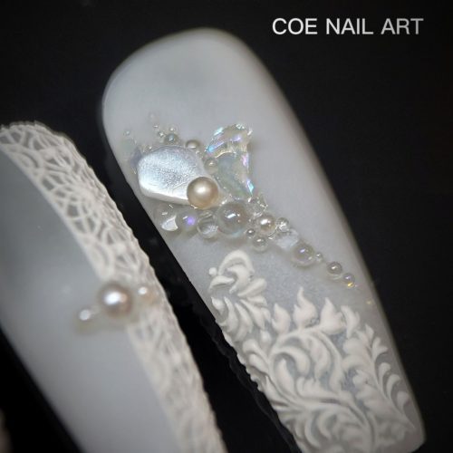 WhiteLacesLuxuryPressOnNailsSet5