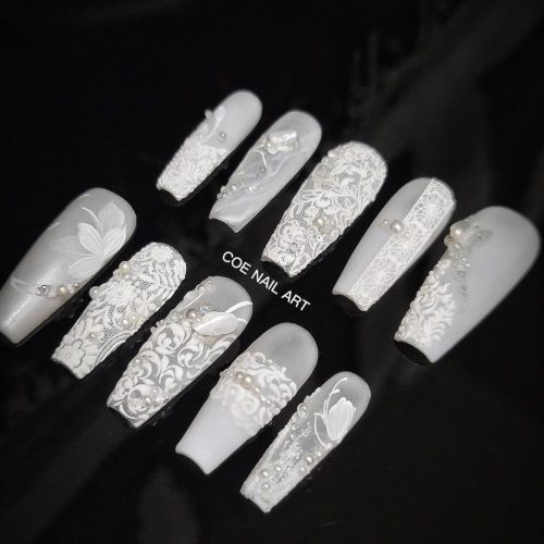 WhiteLacesLuxuryPressOnNailsSet7