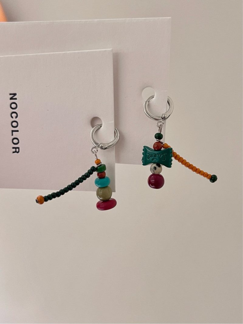 XmasCandyAsymmetricEarrings4