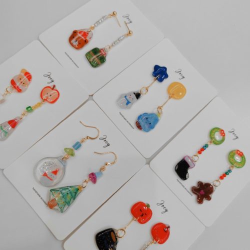 XmasCollectionShrinkPlasticEarrings10