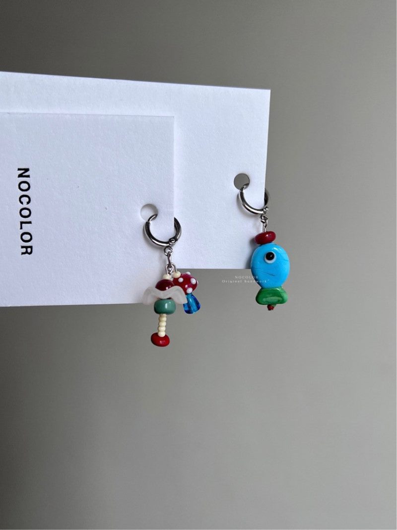 XmasFishAsymmetricEarrings1